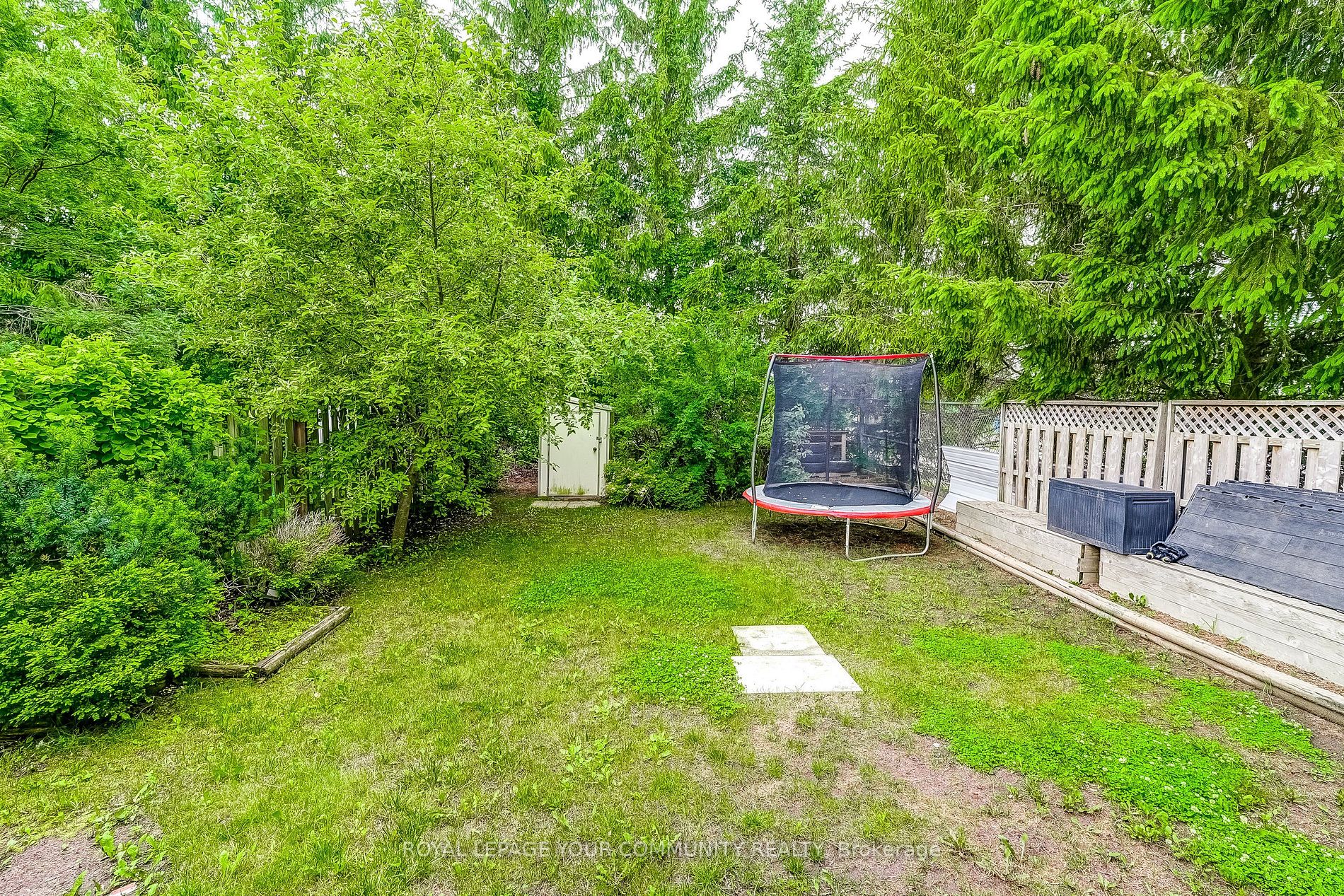12 Churchland Dr