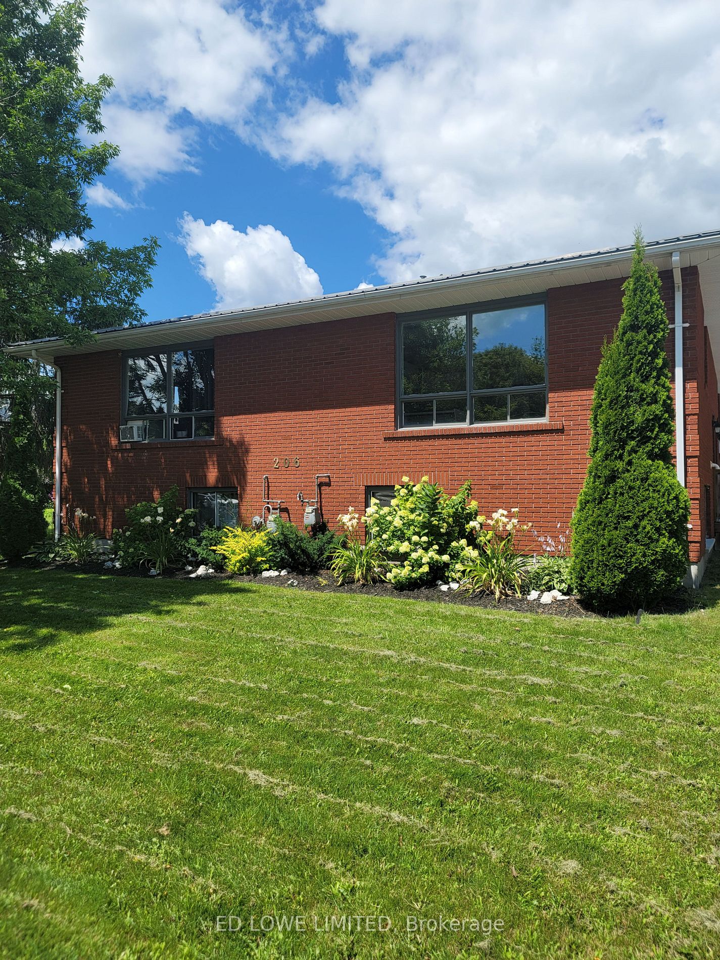 206 Barrie Rd, #6