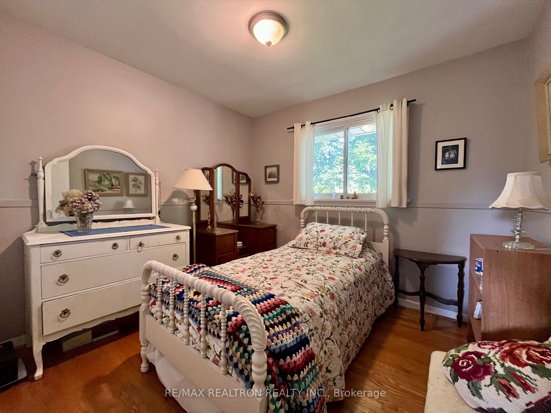 10 Highview Rd