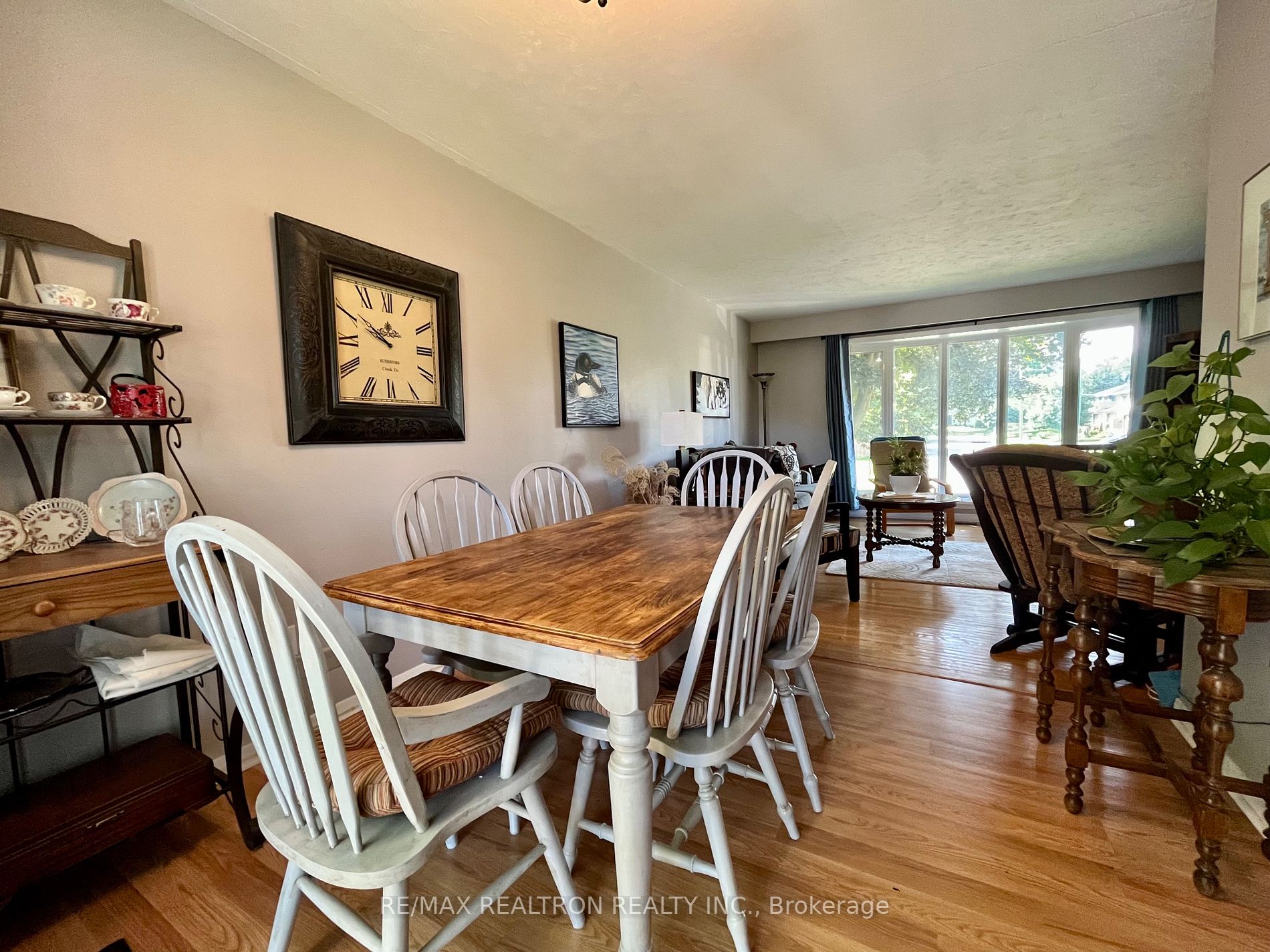 10 Highview Rd