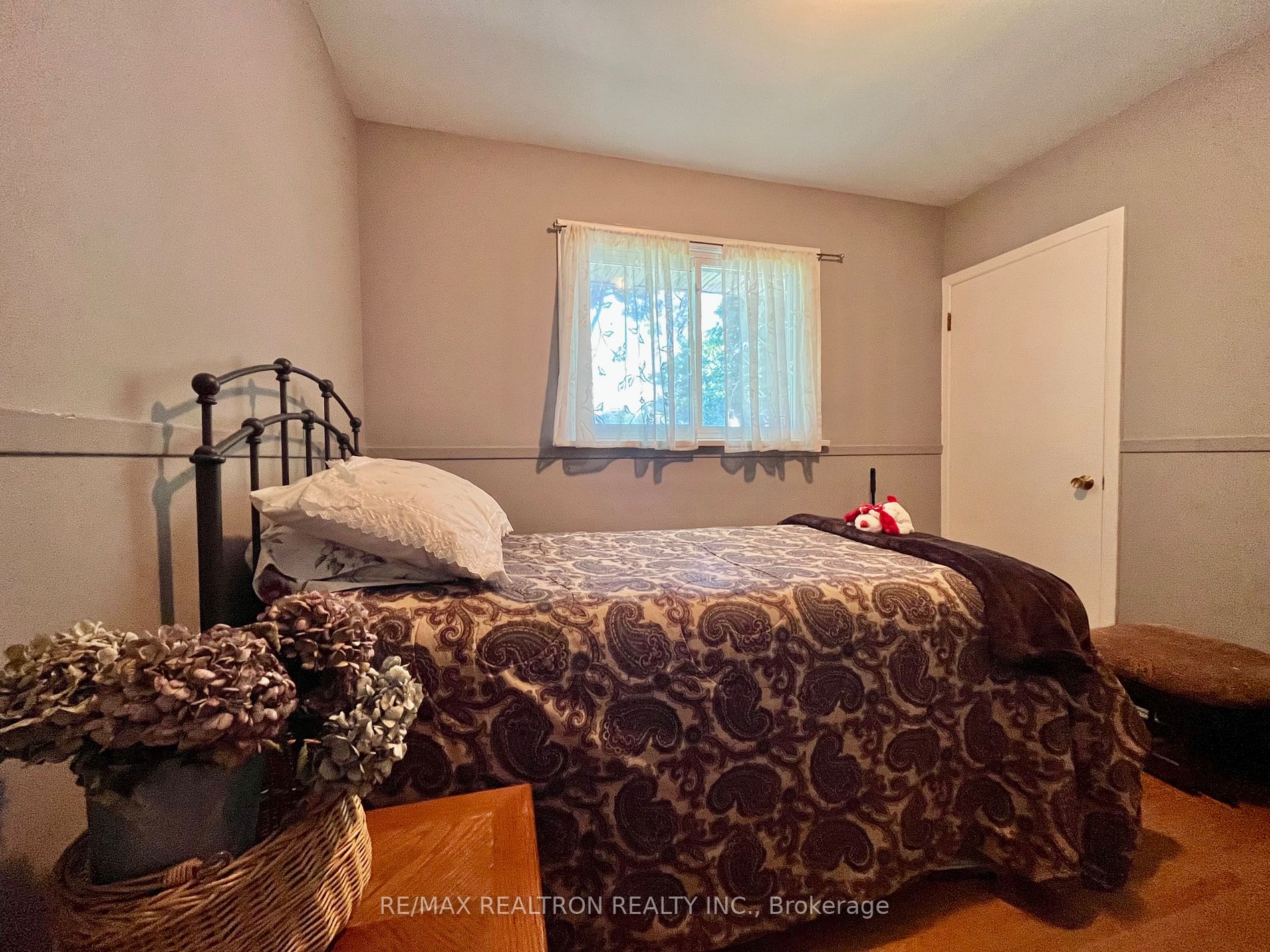 10 Highview Rd