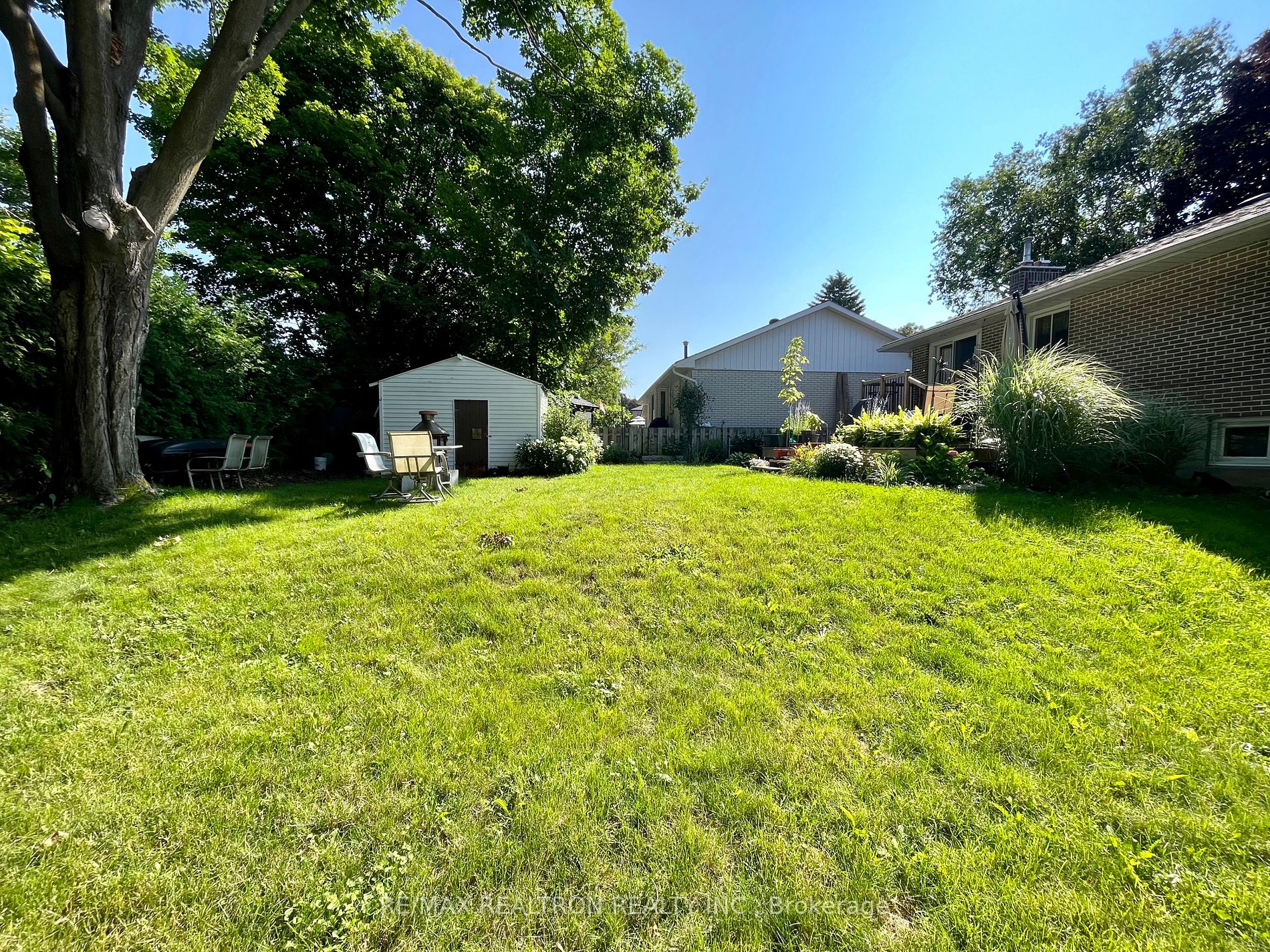 10 Highview Rd