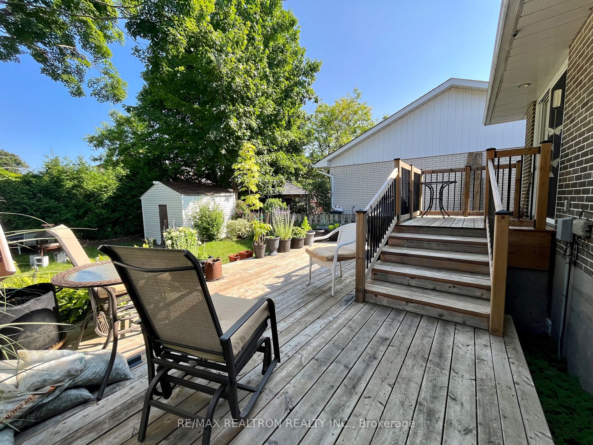 10 Highview Rd