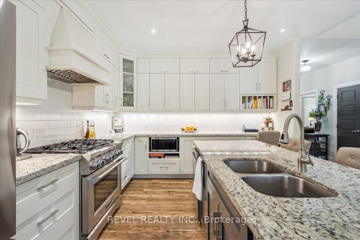 Listing S6684144 - Large Photo # 24