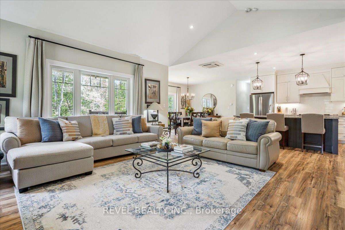 Listing S6684144 - Large Photo # 17
