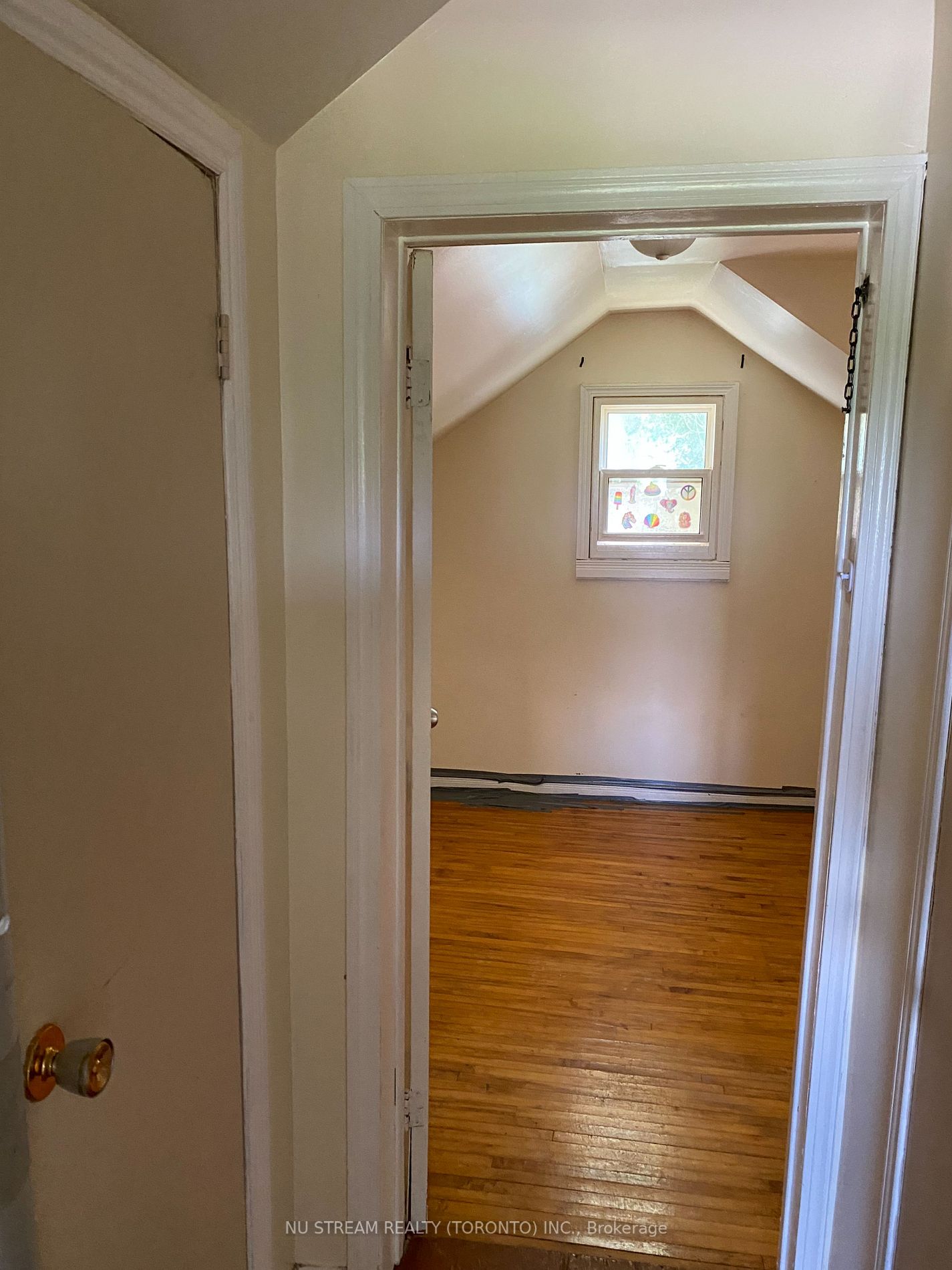 201 Atherley Rd