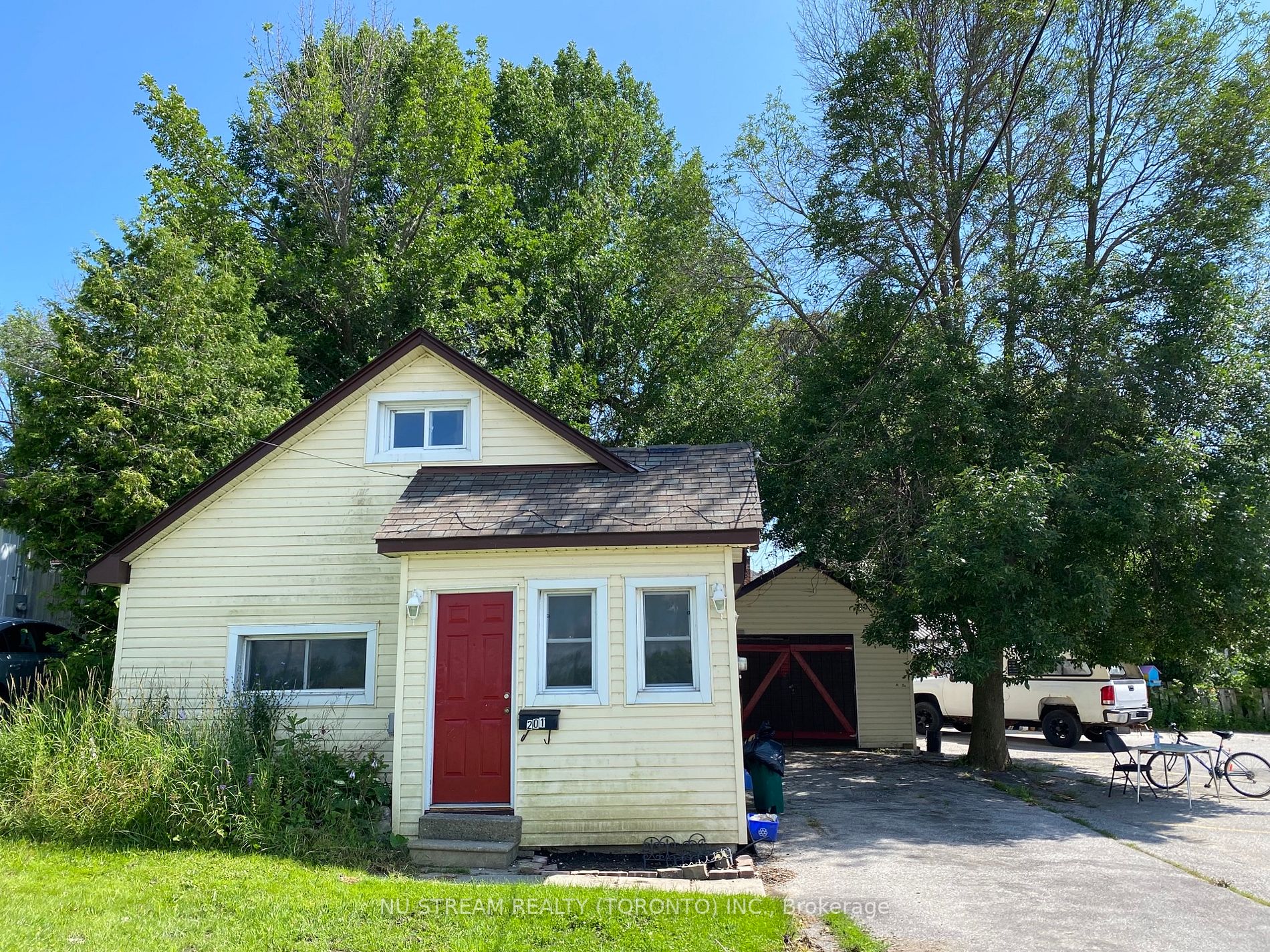 201 Atherley Rd