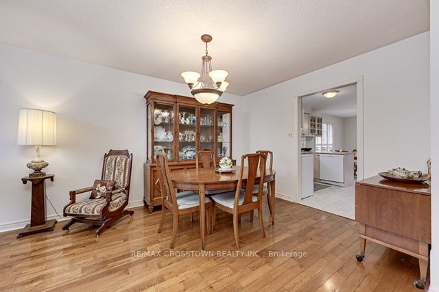 5 Danielle Cres