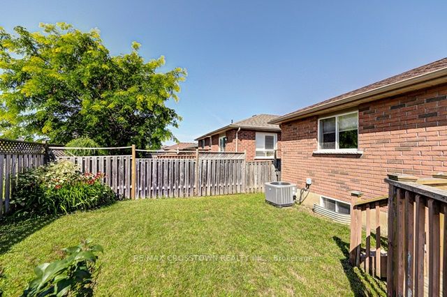 5 Danielle Cres