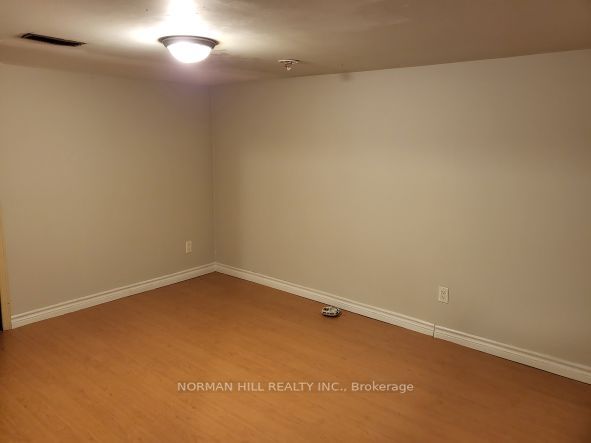 78 Burton Ave