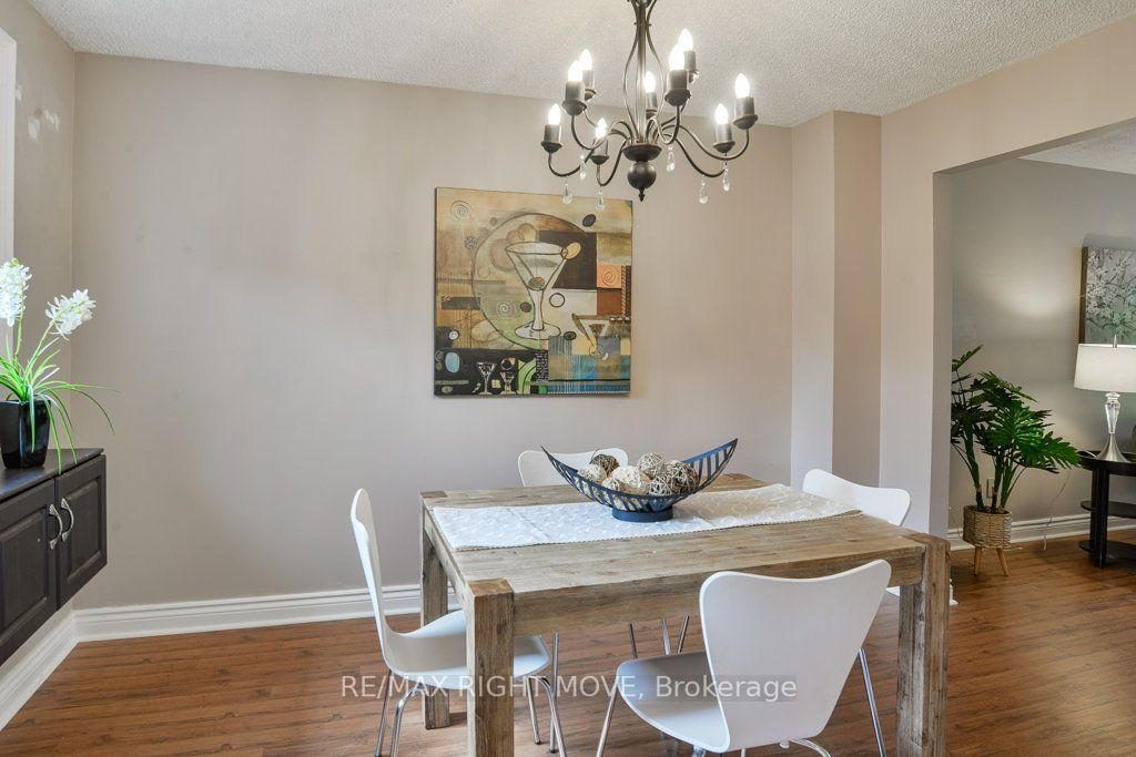 48 Laurentian Lane