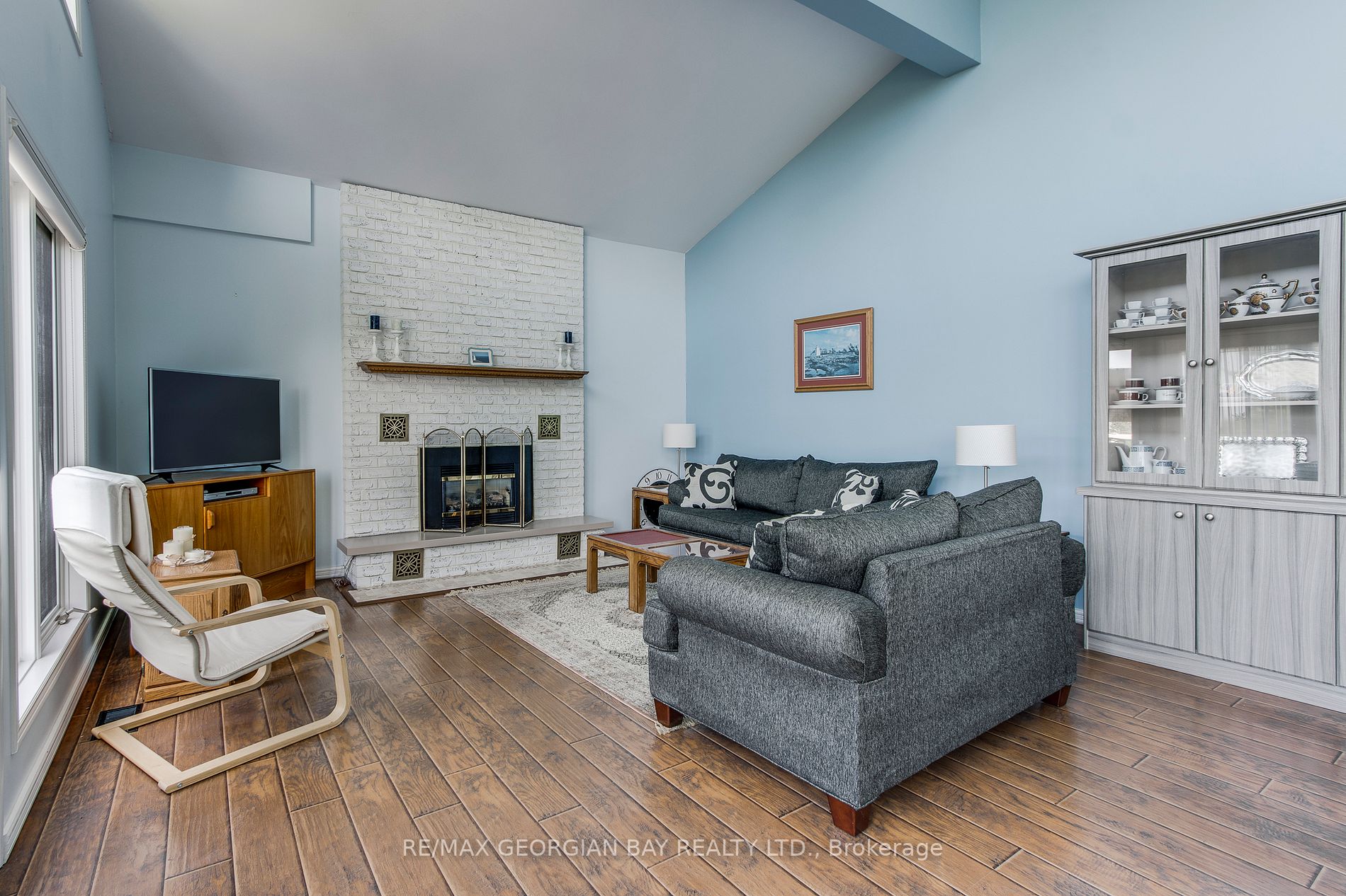 Listing S6689858 - Large Photo # 12