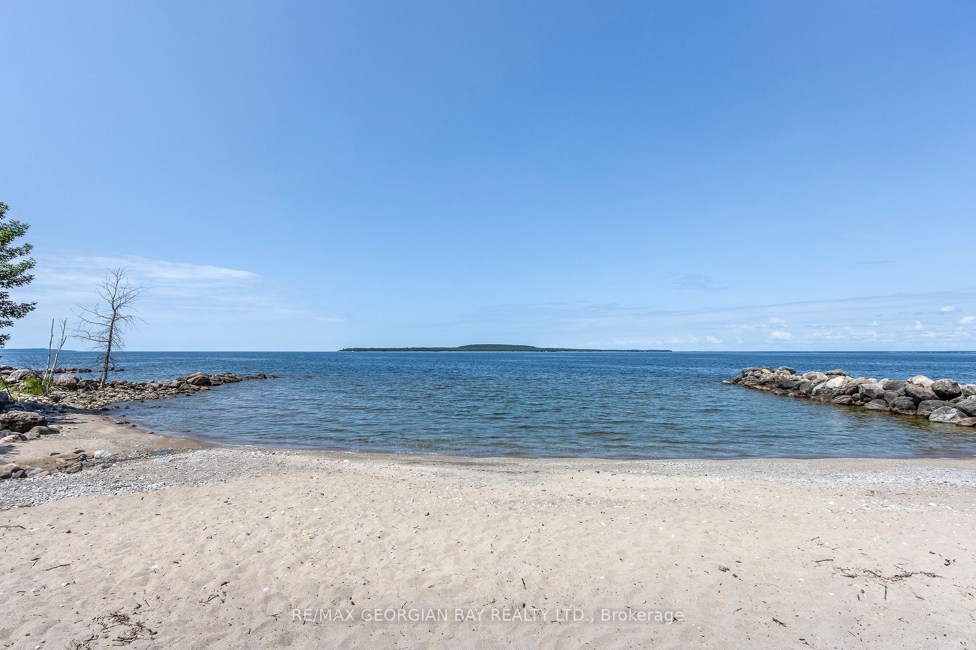 Listing S6689858 - Large Photo # 32