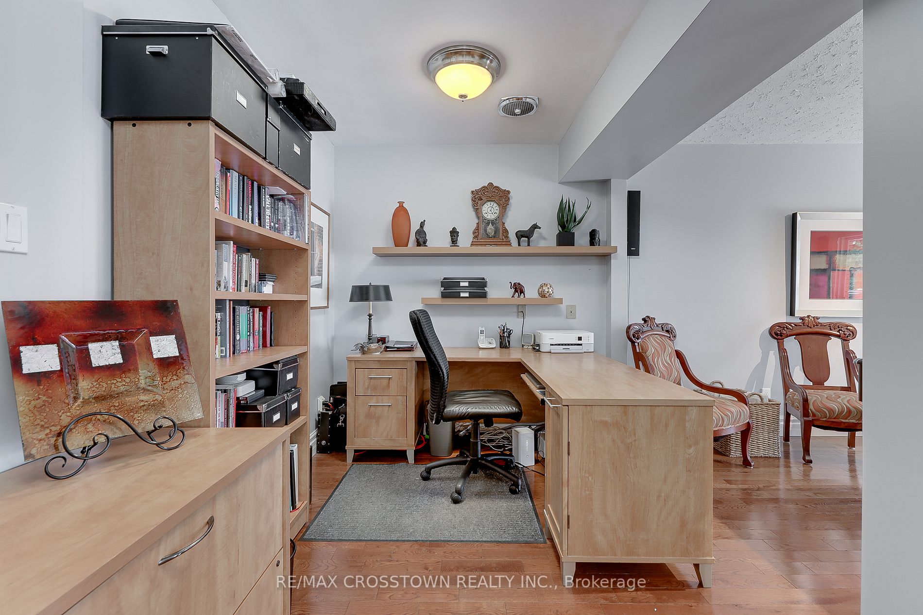 2679 Lakeshore Road E