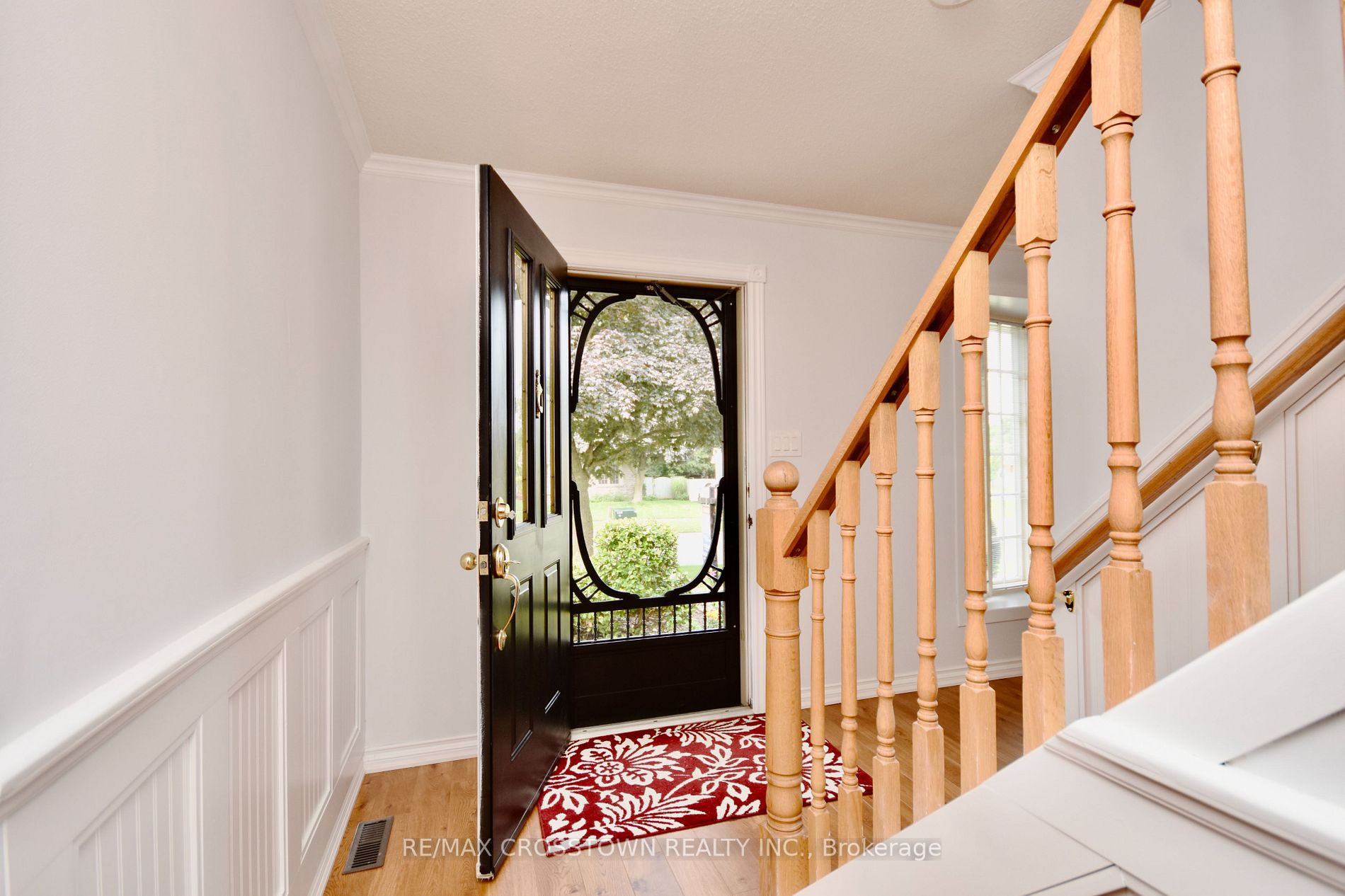 40 Oren Blvd