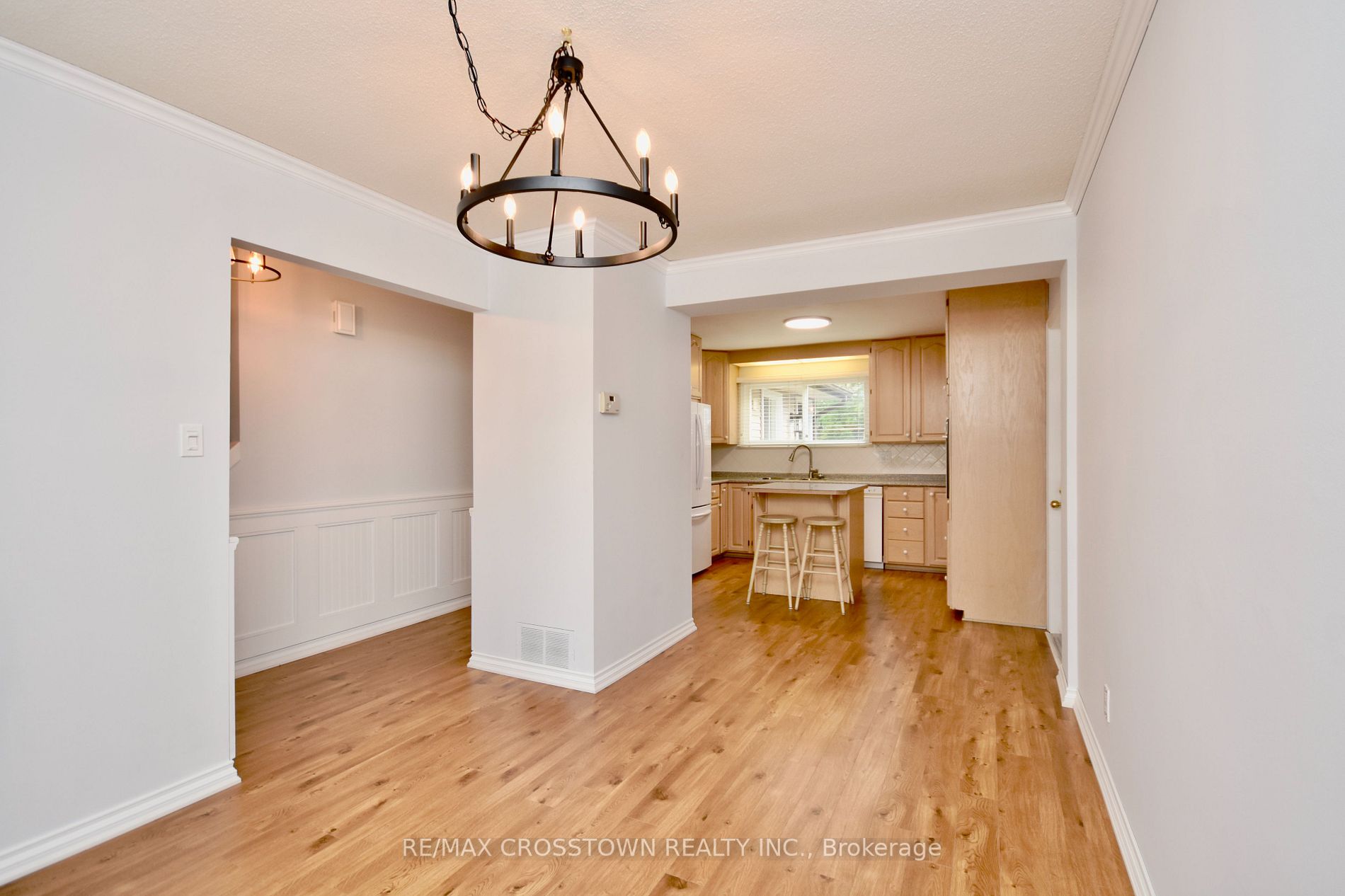 40 Oren Blvd