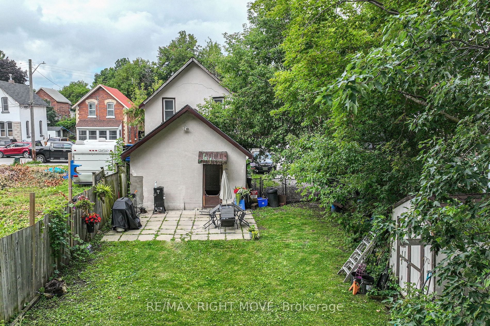56 Scott St