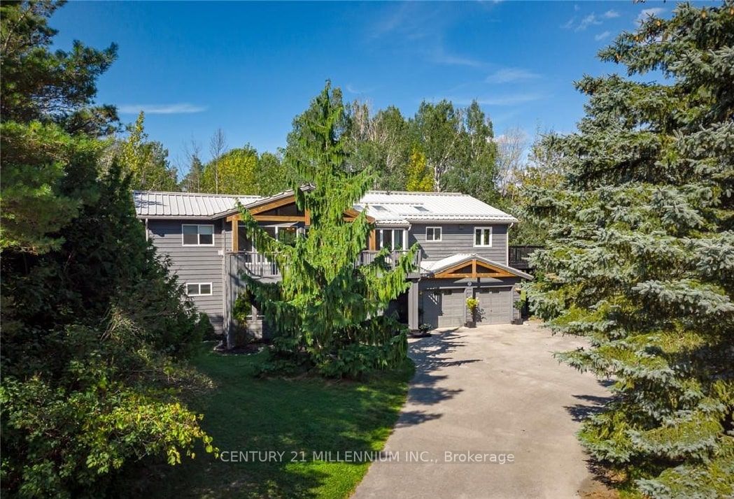 20 Forest Dr
