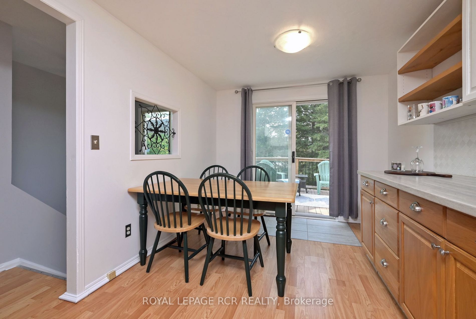 611 Bayview Dr