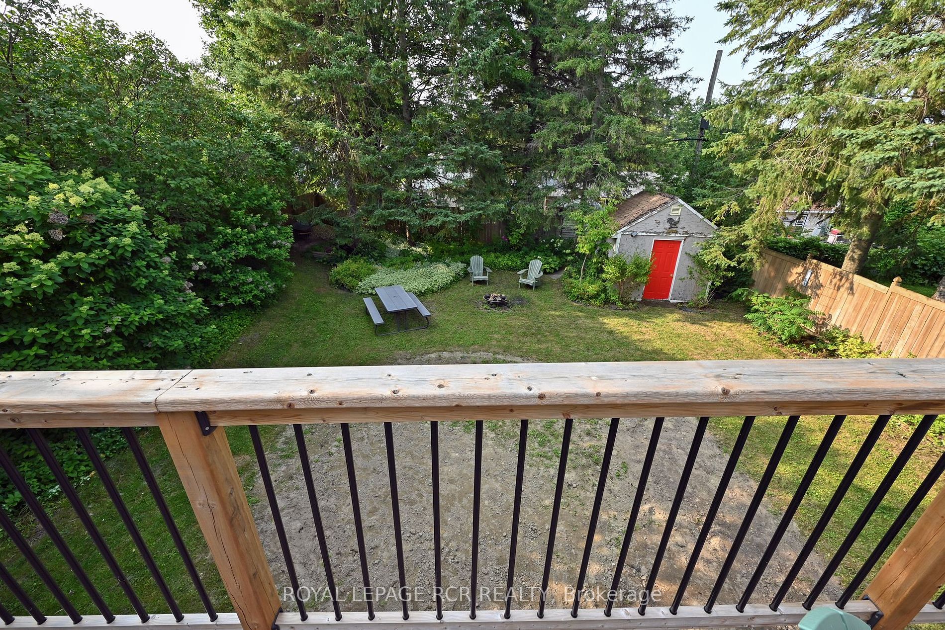 611 Bayview Dr