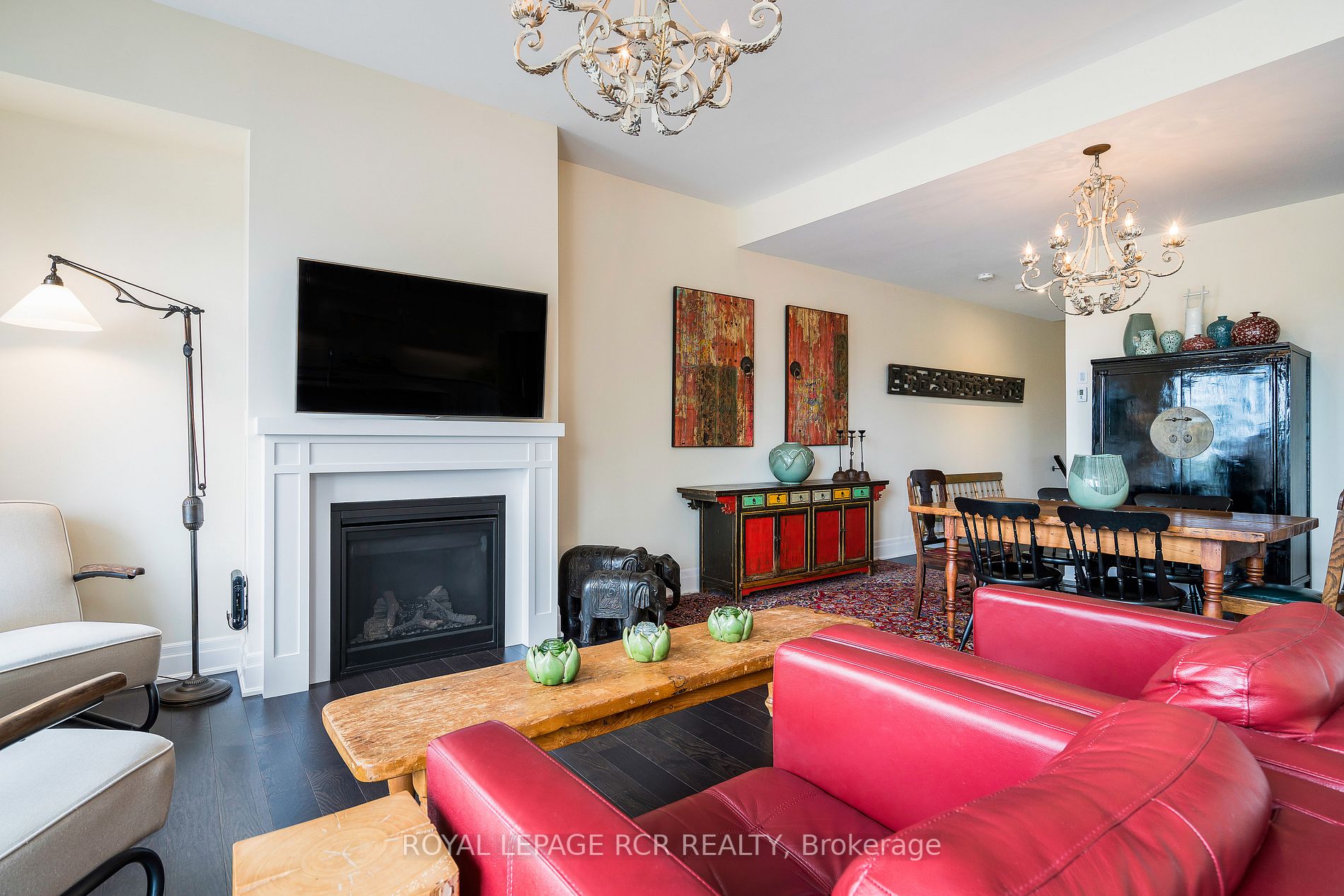 31 Emerson Mews, #3