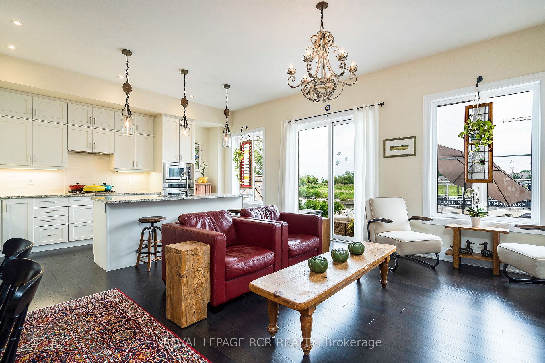 31 Emerson Mews, #3