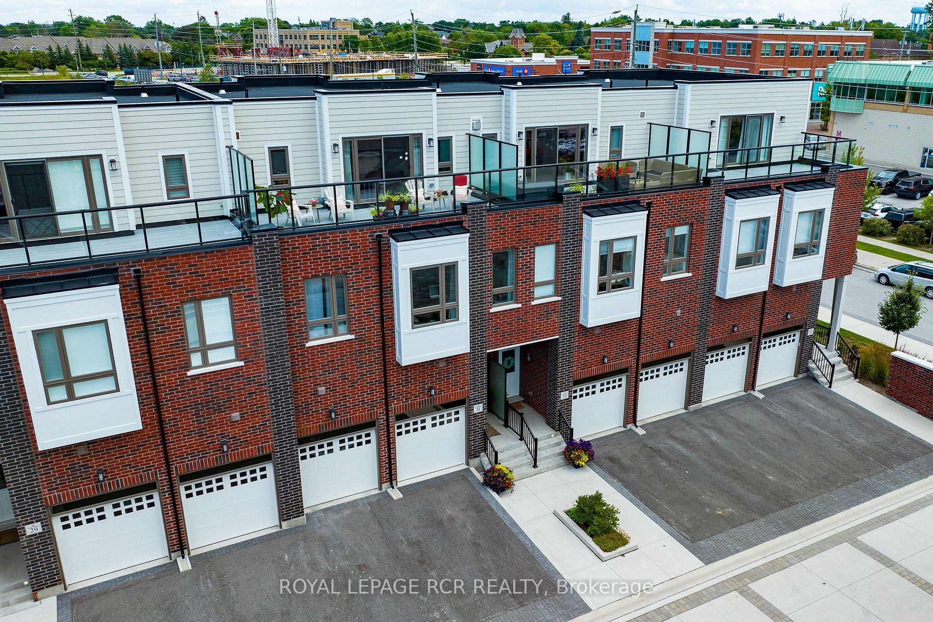 31 Emerson Mews, #3