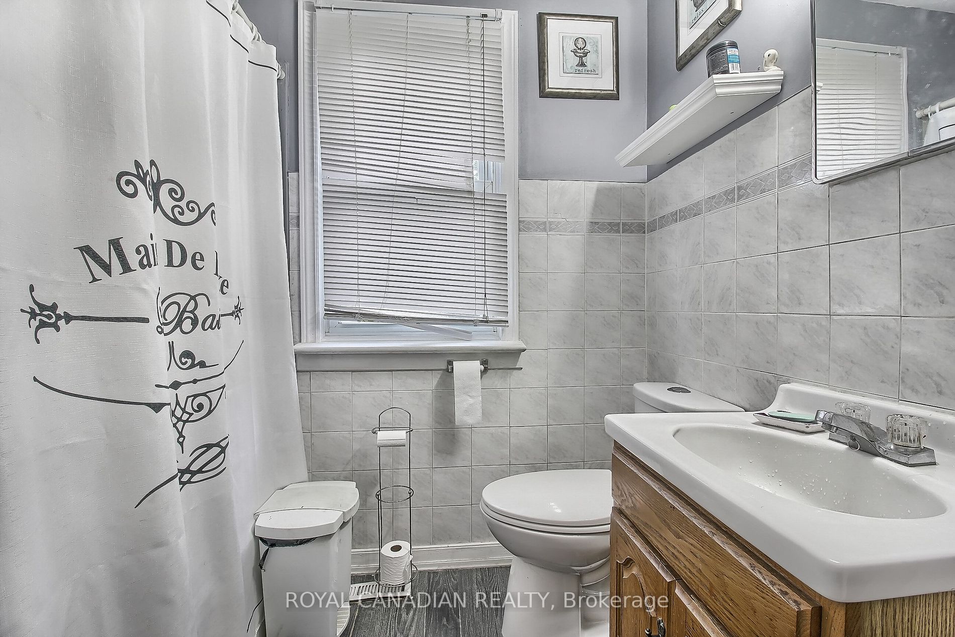 157 Duckworth St
