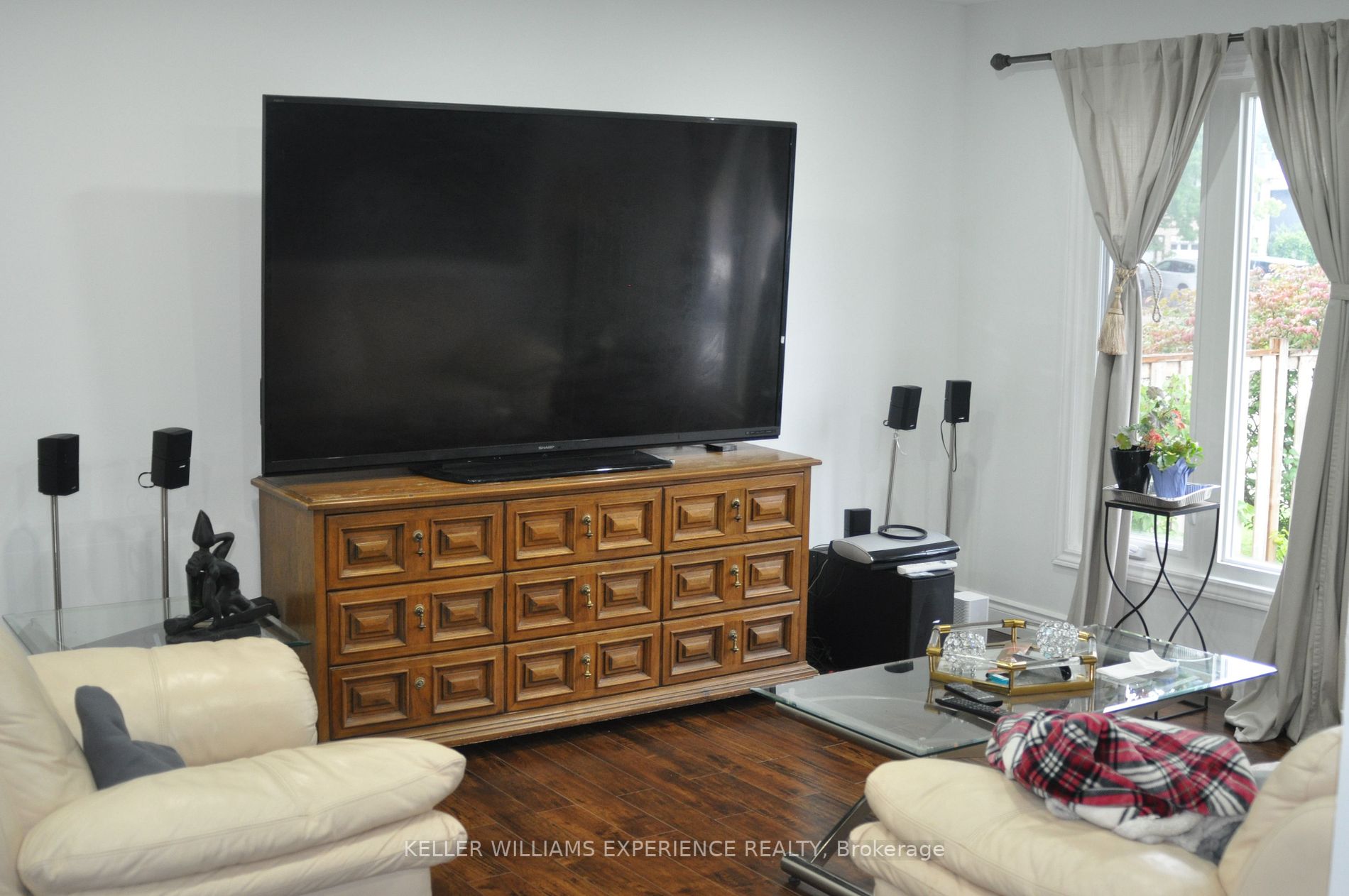 200 Ferndale Drive N
