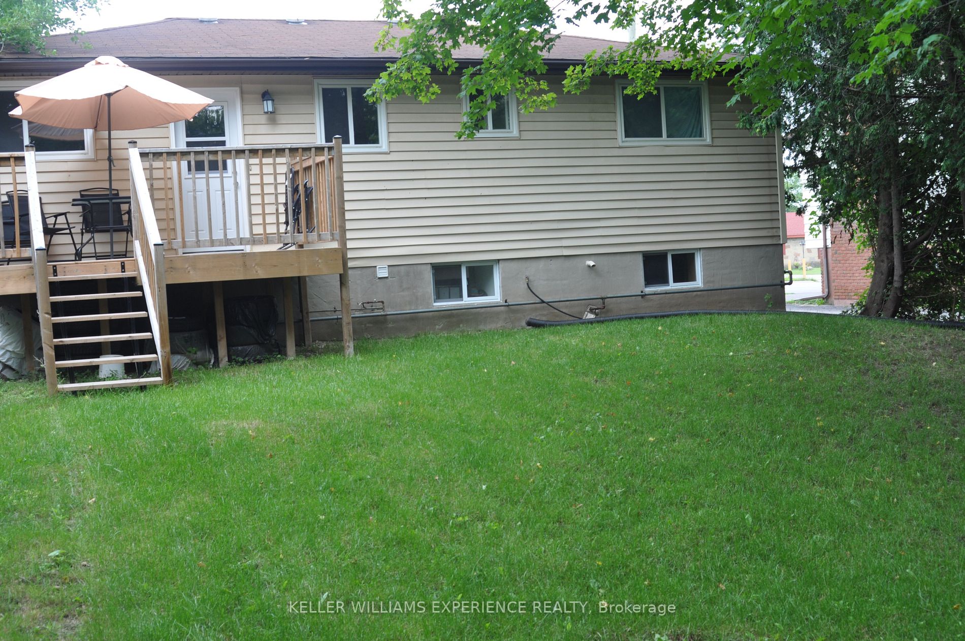 200 Ferndale Drive N