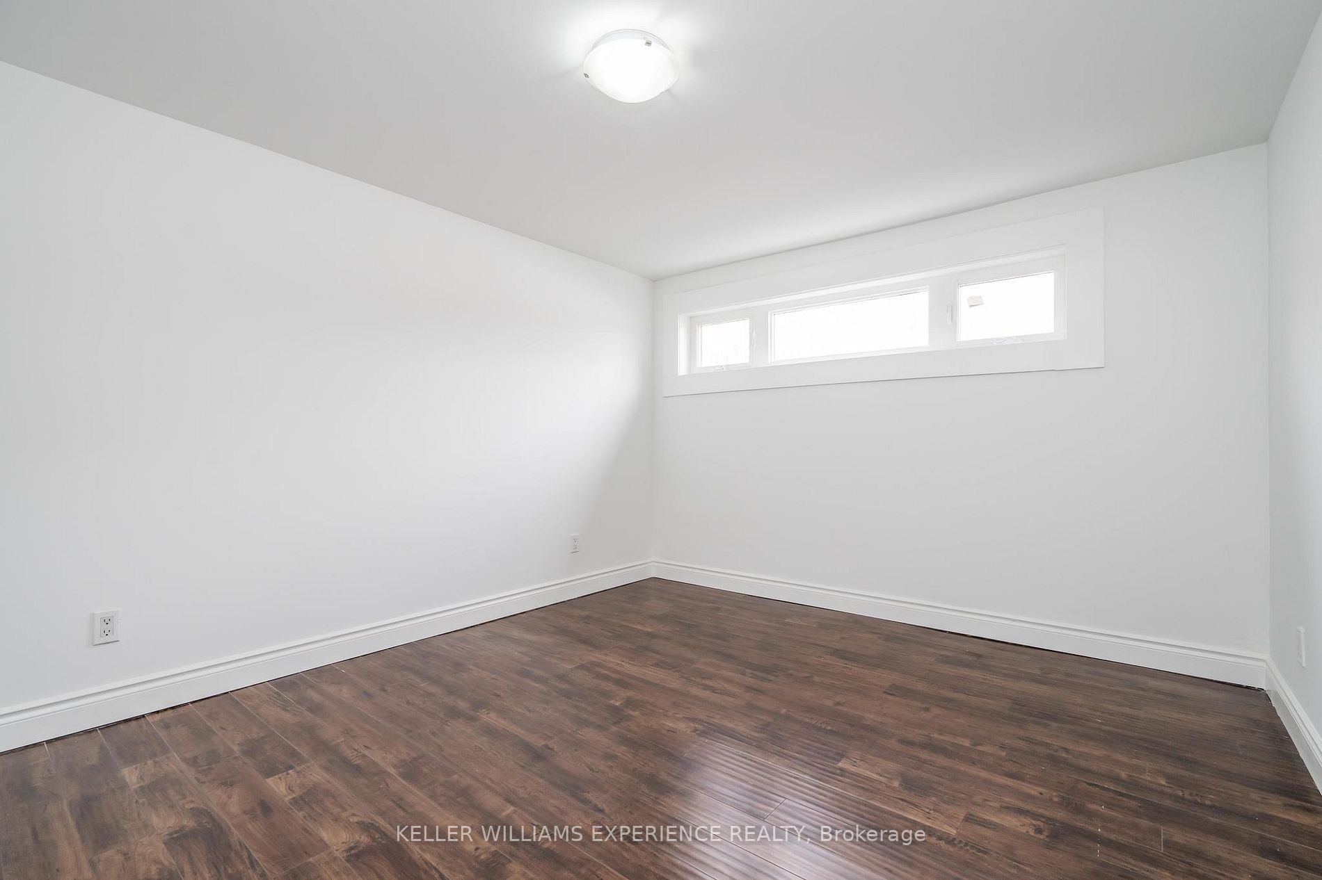 200 Ferndale Drive N