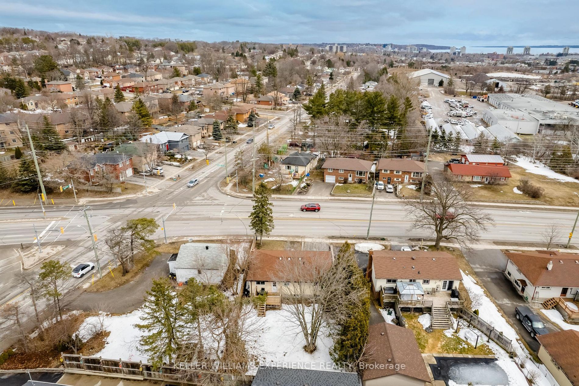 200 Ferndale Drive N