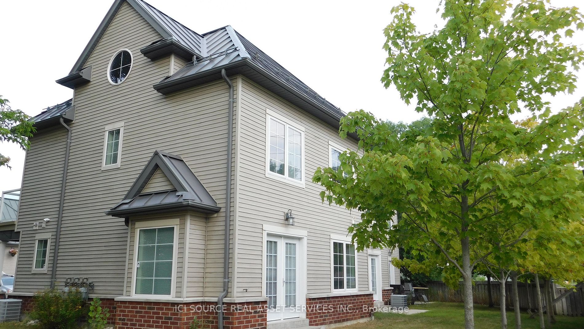 64 River Road E, #9