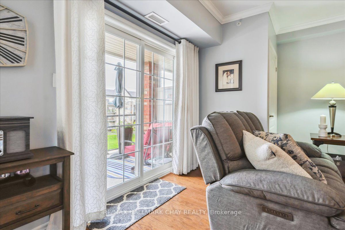 39 Ferndale Dr S, #311