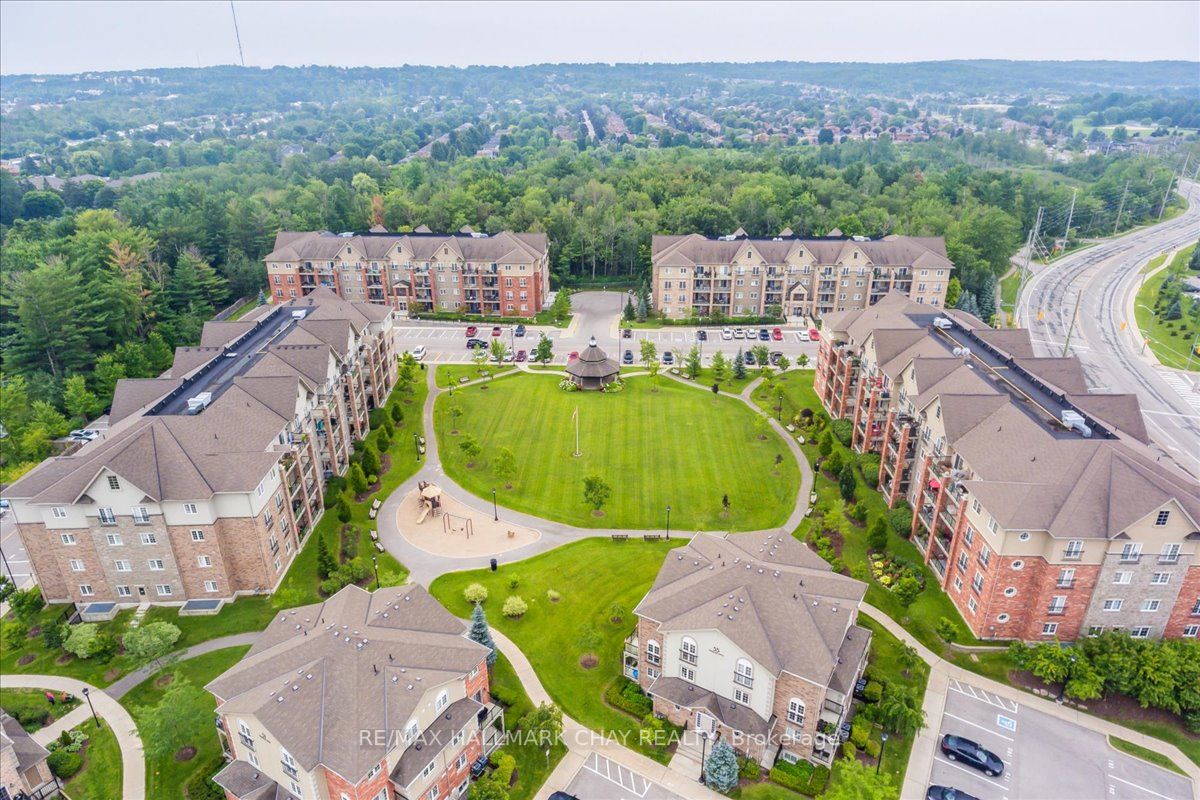 39 Ferndale Dr S, #311