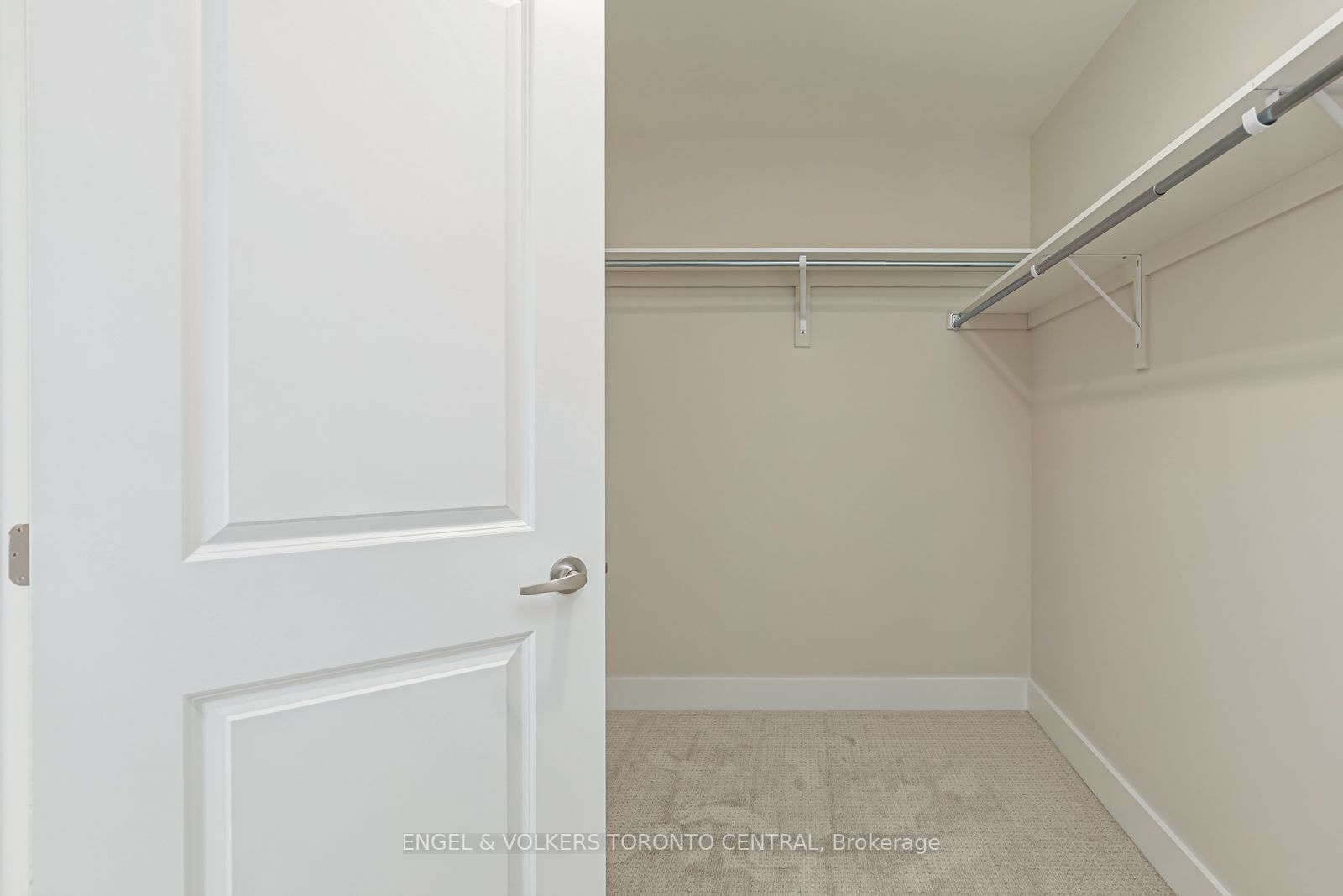 143 Courtland St