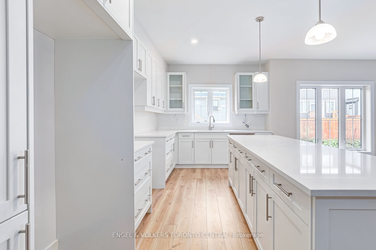 143 Courtland St
