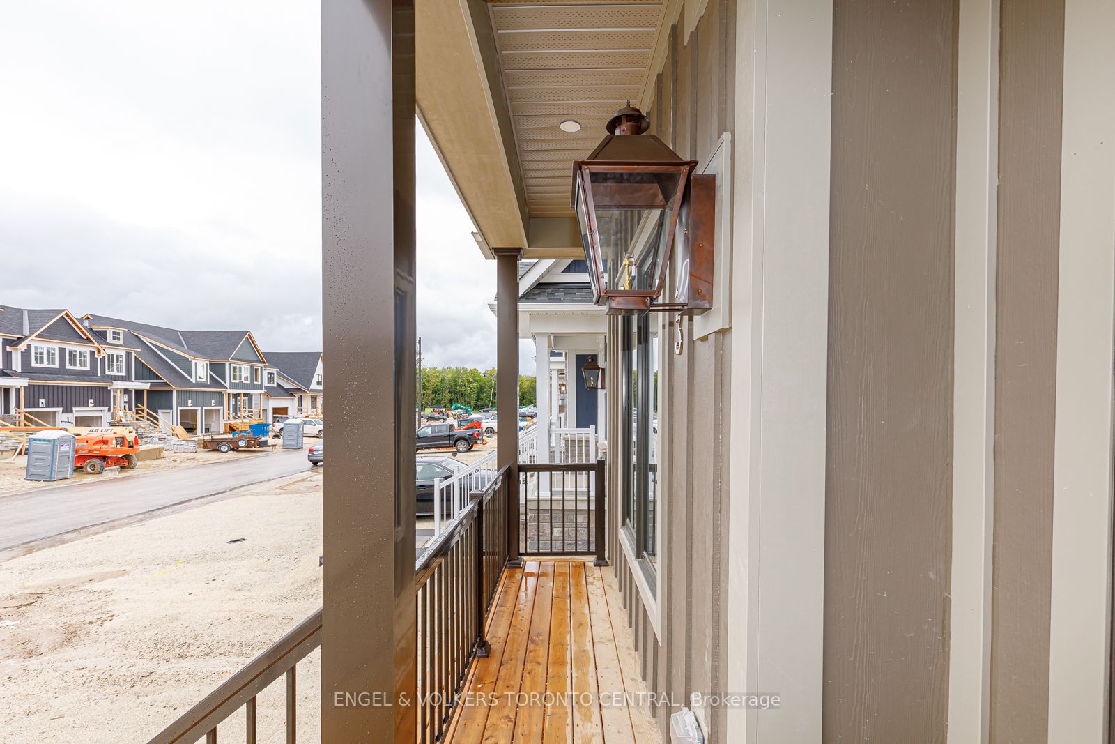 143 Courtland St