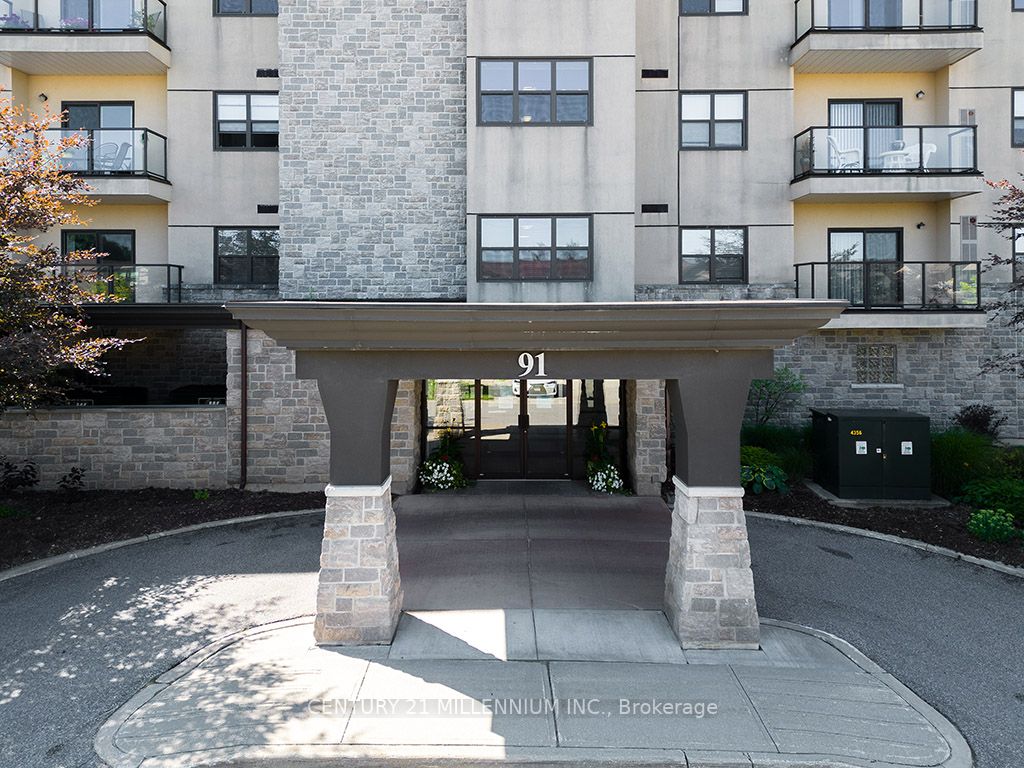 91 Raglan St, #210