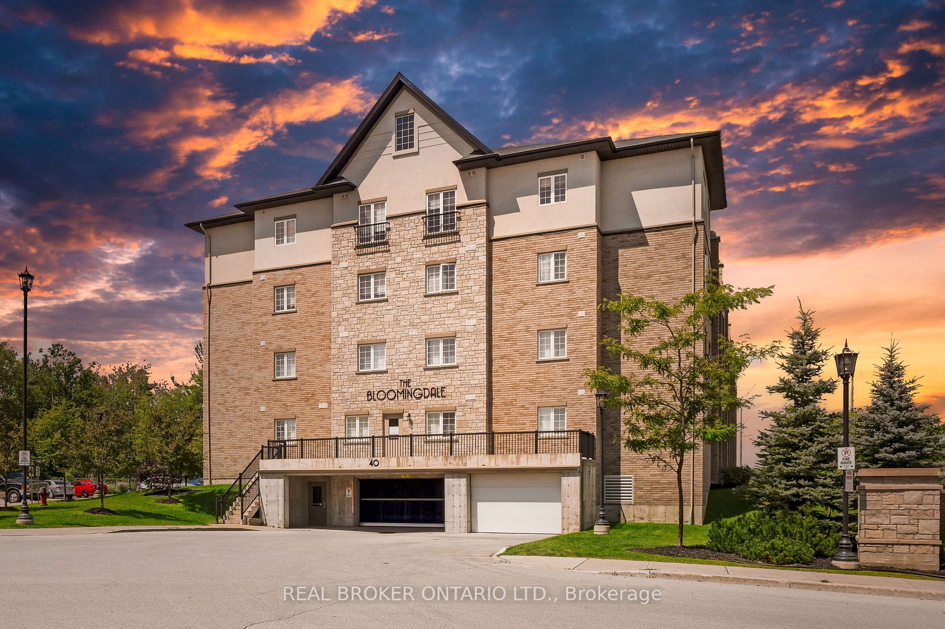 40 Ferndale Dr S, #201