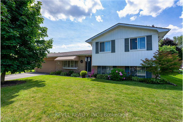 286 Pine Dr, Barrie