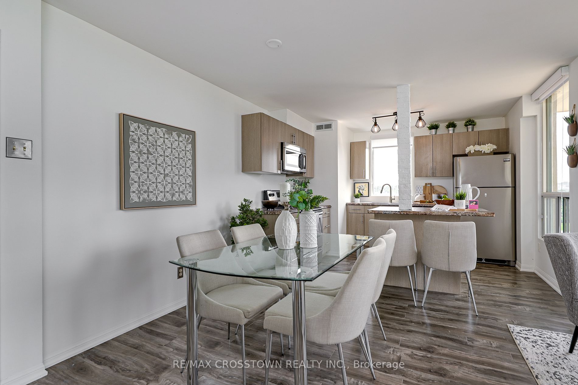 75 Ellen St, #1103