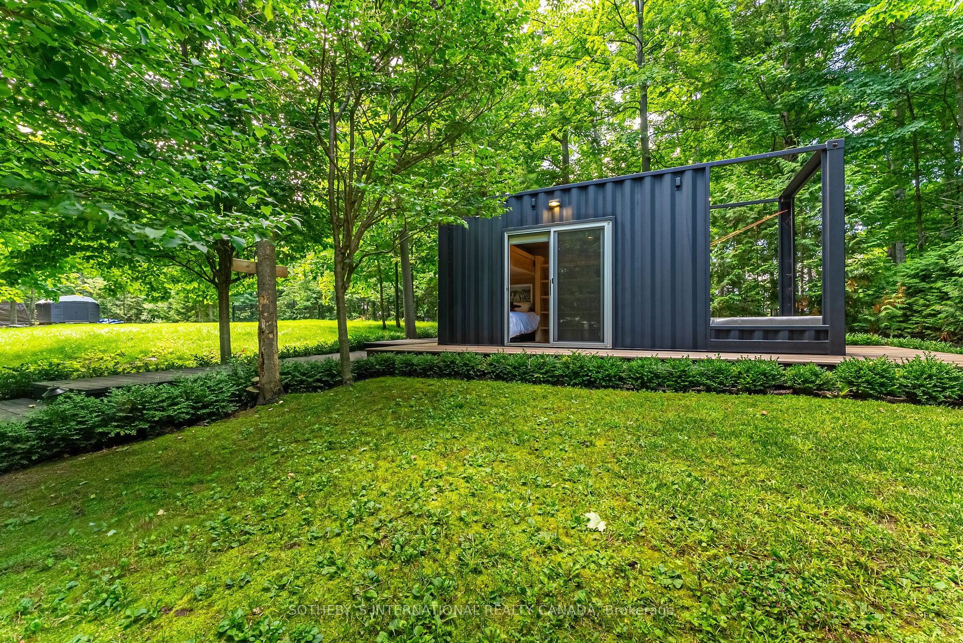 45 Ivy Lane