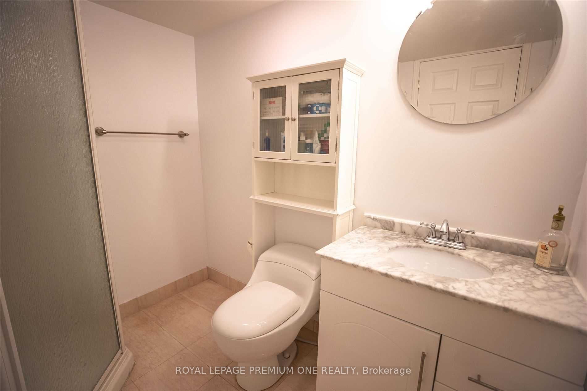 11 Royalton Lane, #11