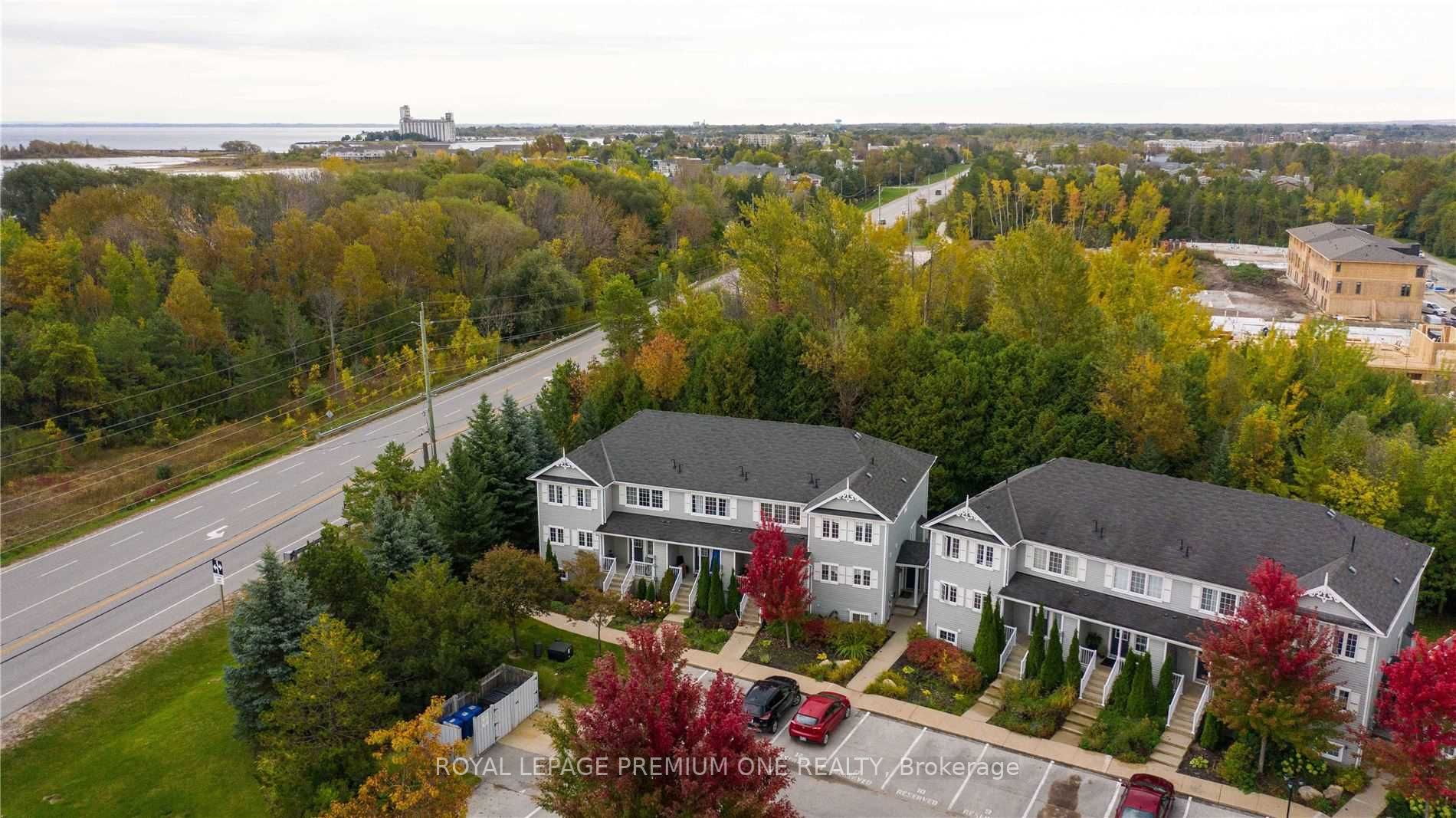 11 Royalton Lane, #11