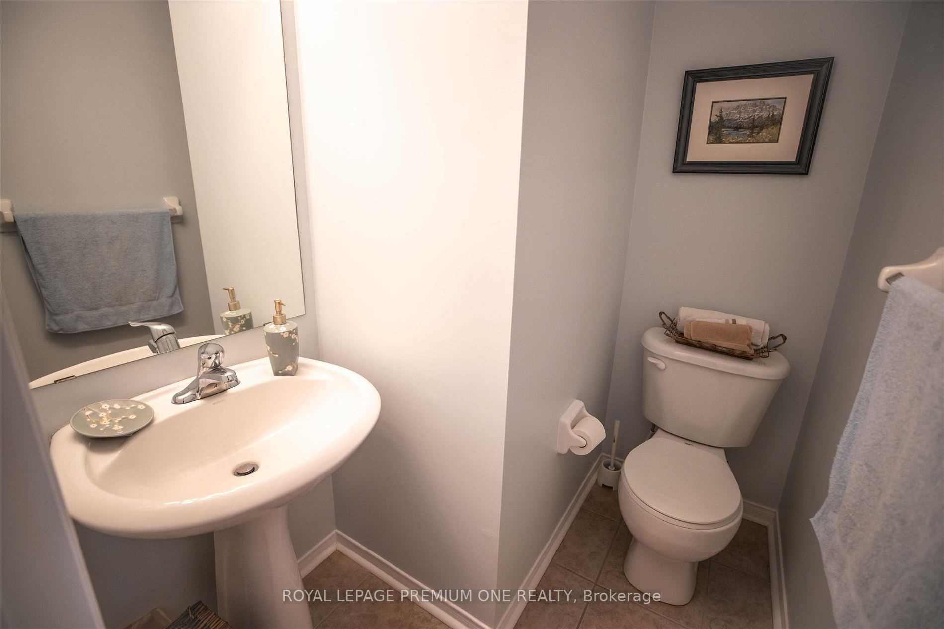 11 Royalton Lane, #11
