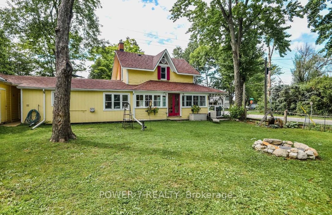 665 Driftwood Rd