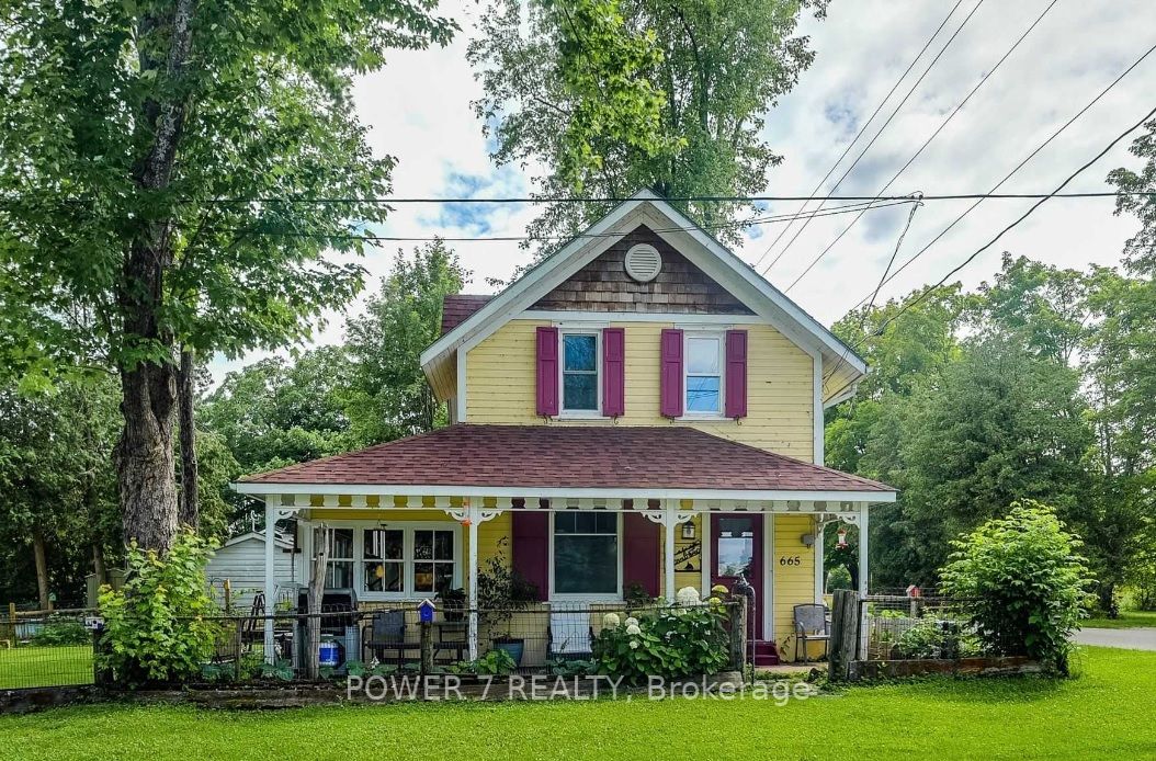 665 Driftwood Rd