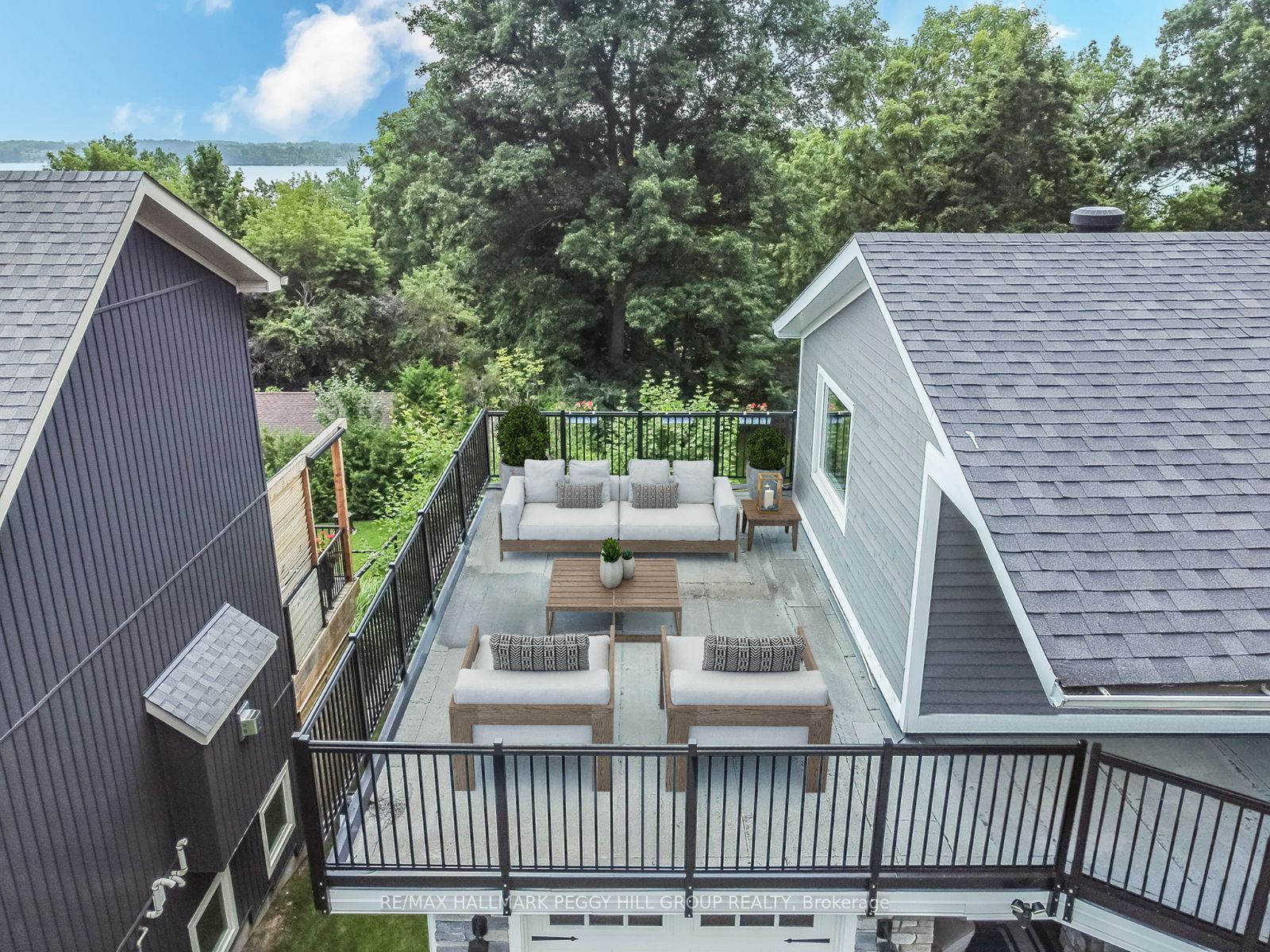 181 Shanty Bay Rd
