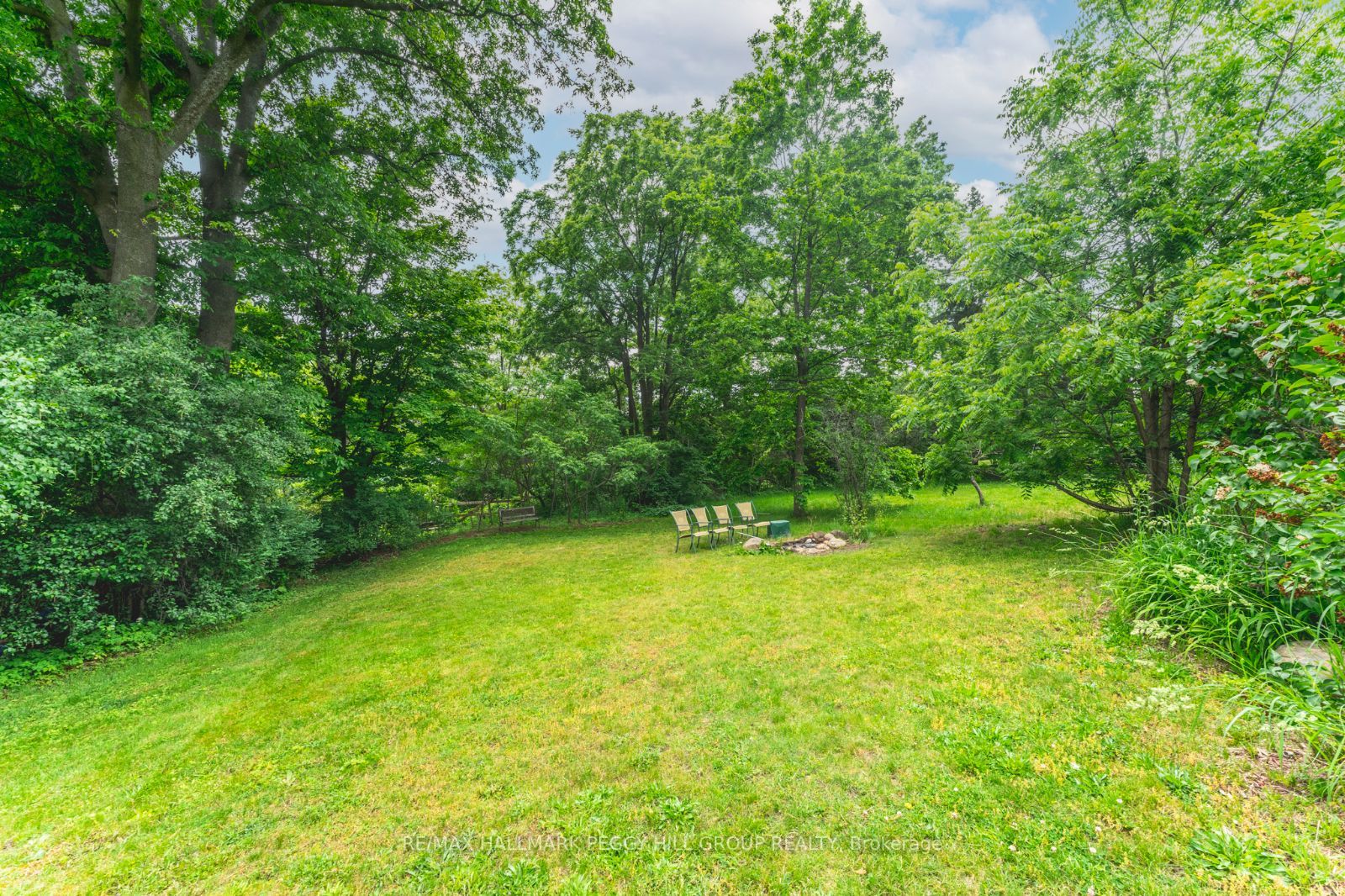 181 Shanty Bay Rd